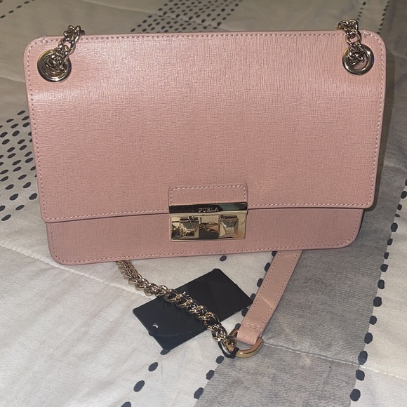 NWT FURLA BLUSH HANDBAG 👜 - Picture 3 of 9
